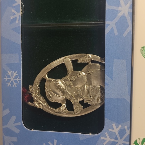 Longaberger 2 Sets Of 2 Vintage Pewter Ornaments Snow Friends And Roger & Ginger - Picture 3 of 12